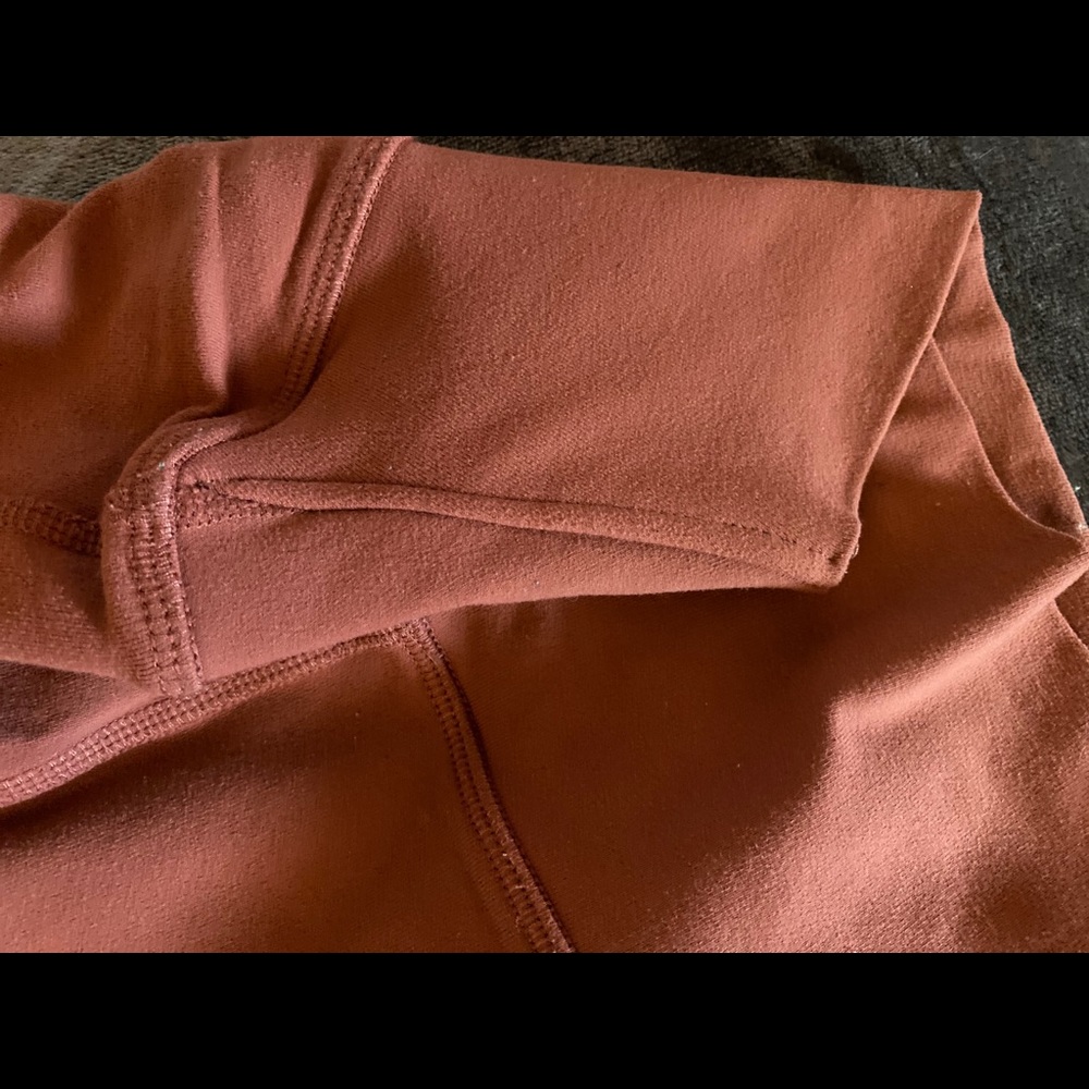 High-Waist Alo Moto Earth - Picture 7 of 9